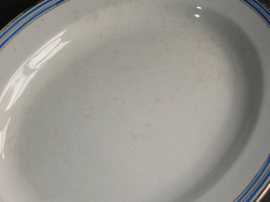Faiencerie D'onnaing (Nord) roomwit - kobaltblauw vleesschaal 35,5 cm.