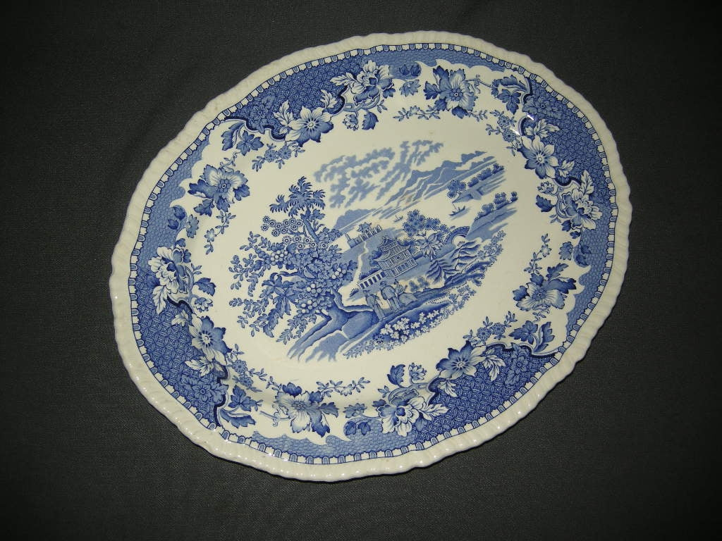 Woods Seaforth blauw vleesschaal 36,5 x 28,5 cm., lichte verkleuring