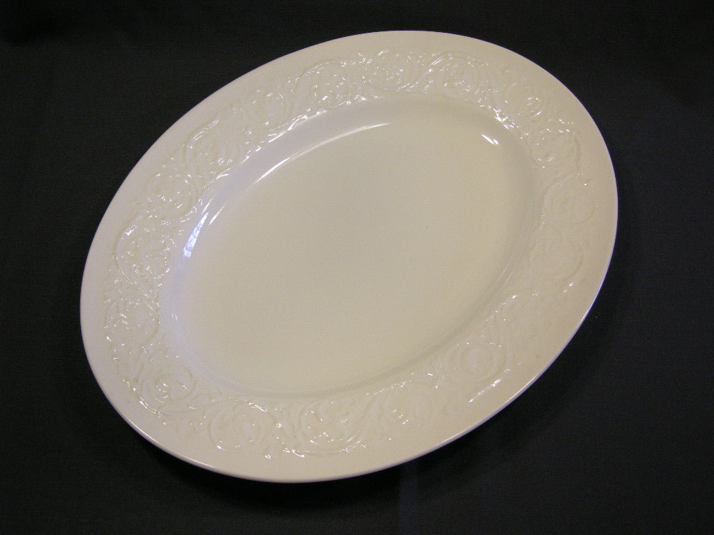 Wedgwood Patrician vleesschaal 40,5 x 31,5 cm.