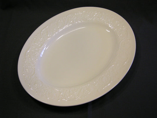 Wedgwood Patrician vleesschaal 40,5 x 31,5 cm.