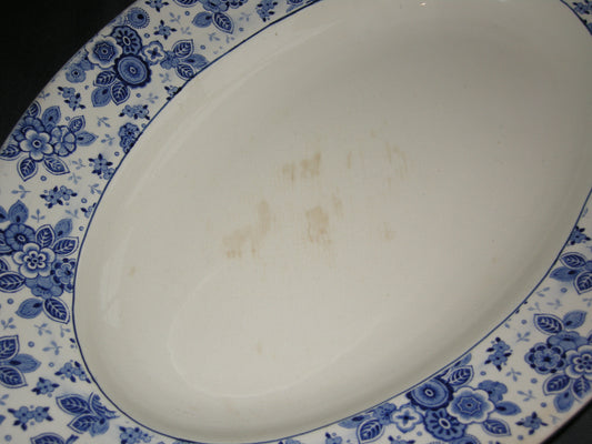Societe Ceramique Beatrix vleesschaal 41,5 cm. met lichte verkleuring