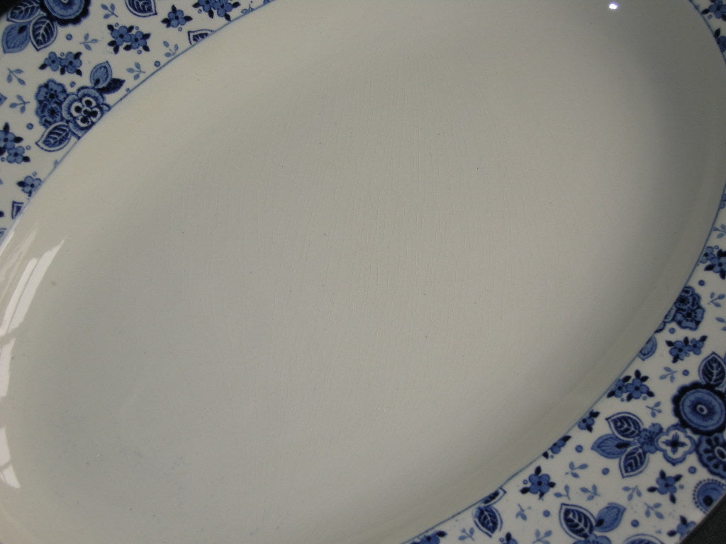 Societe Ceramique Beatrix vleesschaal 41,5 cm.