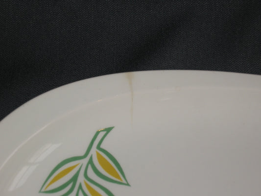Petrus Regout roomwit met pastelkleurige bloem vleesschaal