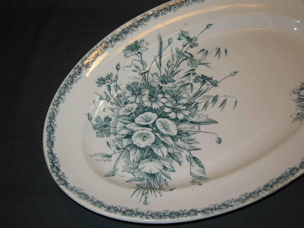 Villeroy & Boch roomwit met petrolkleurig decor vleesschaal
