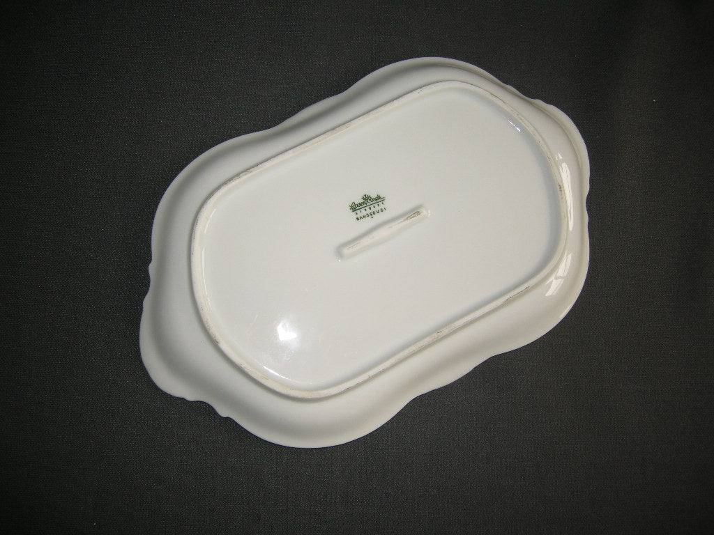 Rosenthal Sanssouci Menuet vleesschaaltje 24,5 x 15 cm.