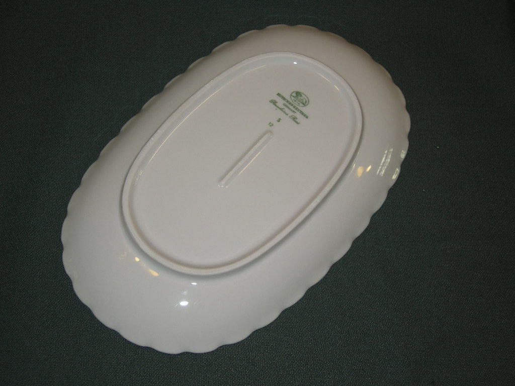 Hutschenreuther Porcelaine Rose Drache met roosdecor vleesschaaltje