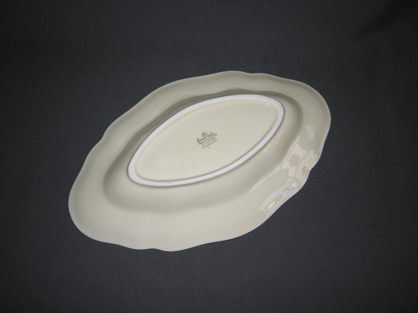 Rosenthal Sanssouci roomwit met bloemetjes vleesschaaltjes