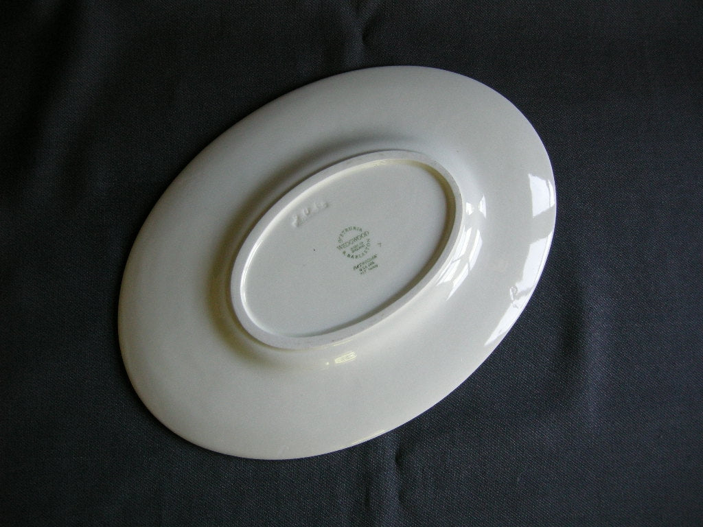 Wedgwood Patrician vleesschaaltje 24 x 16,5 cm.