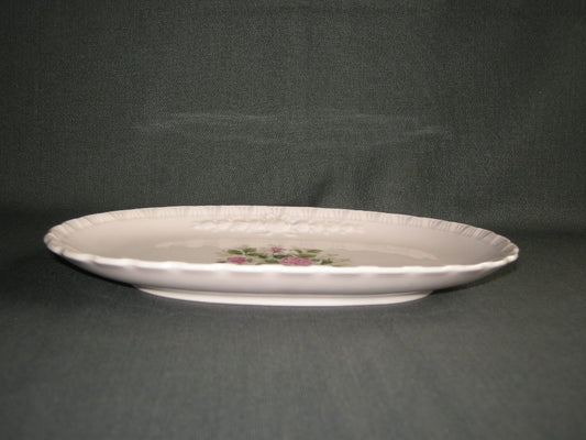 Hütschenreuther Porcelaine Rose decor kleine rozen vleesschaaltje
