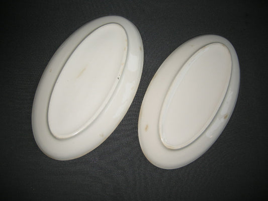 Petrus Regout Boudewijn 3262 licht vleesschaaltjes 24 x 13,5 cm.