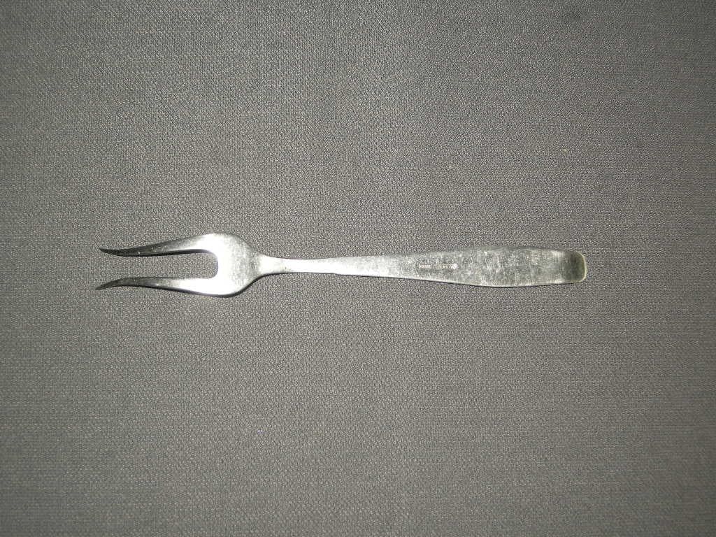 Gero Zilmeta model 562 Carré vleesvorkje