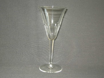 gebruikt glas / kristal glazen 001. a 10 glazen met geslepen been en facetten in kelk