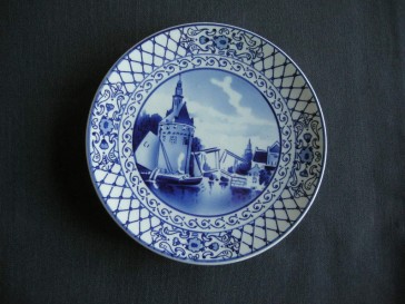 Elsterwerda Keramik blauw - witte wandborden 001. doorsnee 15,8 cm.