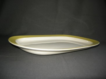 Petrus Regout / Royal Sphinx fel geel 001. vleesschaal