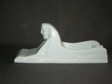 Petrus Regout / Royal Sphinx pastel diverse 001. asbak, lichtblauw