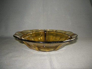 gebruikt glas - kristal geel 002. 3-vakschaal