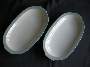 Petrus Regout pastel celadon 005. vleesschaaltjes