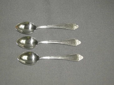 Sola edelstaal diverse bestekdelen 006. 3 koffielepeltjes