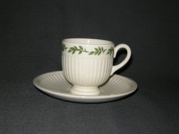 Wedgwood Rosalind espressokop & schotel met alleen groene blaadjes