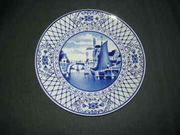 Elsterwerda Keramik blauw - witte wandborden 008. doorsnee 23 cm.