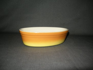 Petrus Regout parafeu oranje 008. ovale ovenschaal