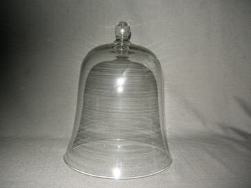 Gebruikt glas - kristal stolpen en schalen met stolp 008. stolp