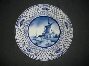 Elsterwerda Keramik blauw - witte wandborden 012. doorsnee 27,5 cm.