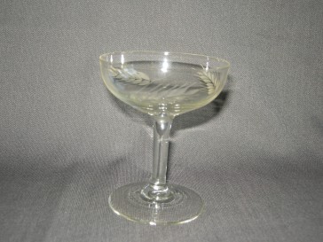 gebruikt glas / kristal glazen 012 d. 3 coupes O7,8 cm.