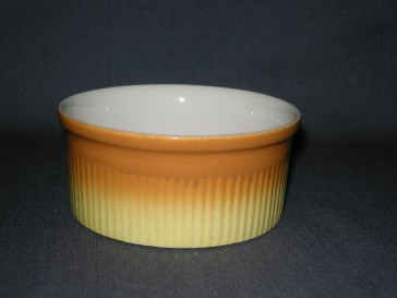 Petrus Regout parafeu oranje 013. souffleschaal