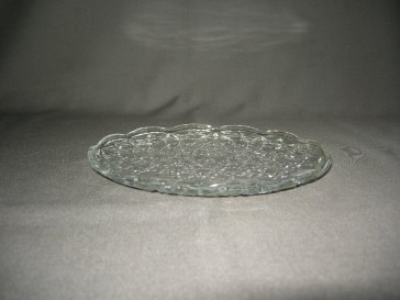 Gebruikt glas - kristal presenteerschalen 014. rond plat schaaltje