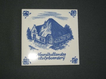 Royal Sphinx Delfts 015a. tegel Noordhollandse stolpboerderij