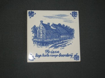 Royal Sphinx Delfts 015b. Friese kop-hals-rompboerderij