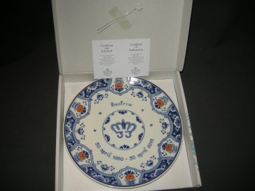 Koninklijk Huis 019. Royal Delft Porceleyne Fles aftreden Beatrix