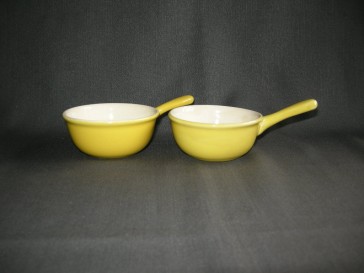 Villeroy & Boch fel geel 019. 2 steelschaaltjes