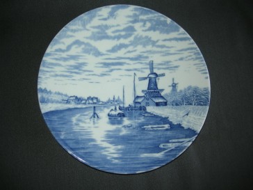 Mosa Delft decor 517, wandbord doorsnee 26,5 cm.