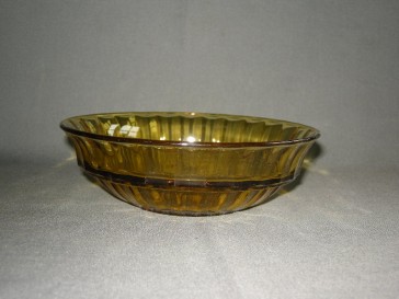 gebruikt glas - kristal geel 034. schaaltje Leerdam Hollandia