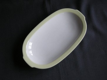 Petrus Regout pastel geel 037. vleesschaaltje