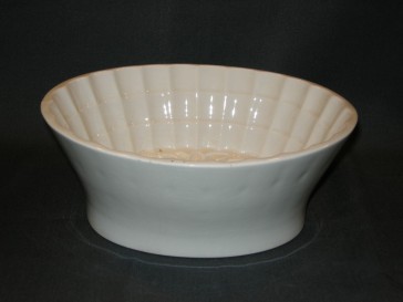 diverse puddingvormen 042. Societé Ceramique fruit 22,5 x 19,5 x 9 cm.
