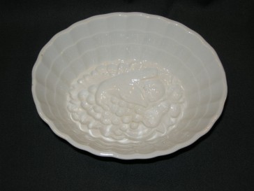 diverse puddingvormen 044. Societé Ceramique fruit 19,5 x 16 x 7,5 cm.