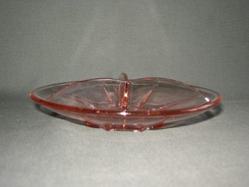 Gebruikt glas - kristal rose 097. 3-vakschaaltje