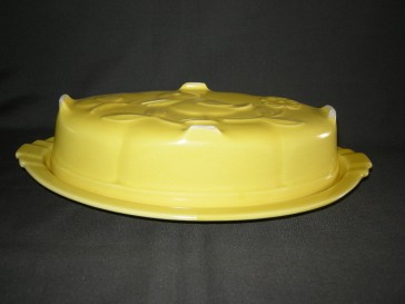 diverse puddingvormen 010. felgeel ovaal