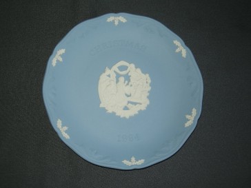 Wedgwood Jasperware blauw 032. bord Christmas 1994