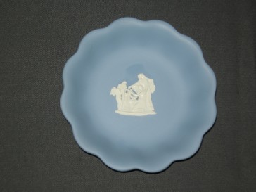 Wedgwood Jasperware blauw 065. schulpschaaltje