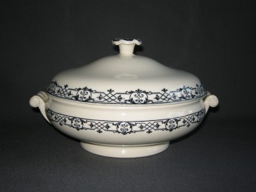 Wedgwood Moustiers dekschaal