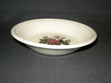 Wedgwood Moss Rose compoteschaaltje doorsnee 13 cm.