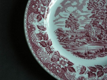 Barratts Elizabethan dinerbord met kleurloze craquelé
