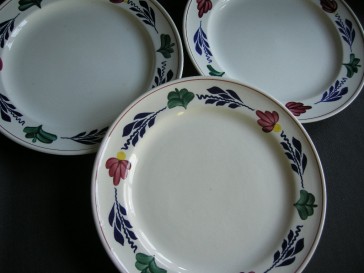 Boch Boerenbont dinerbord O24 cm. met minimale vlekjes
