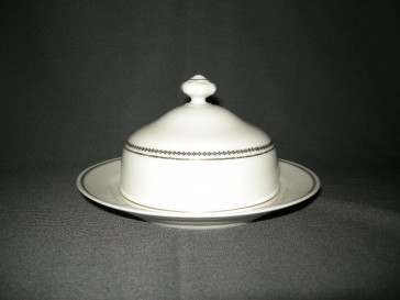 Rosenthal 155 630 wit met zwart geblokt décorrandje botervloot