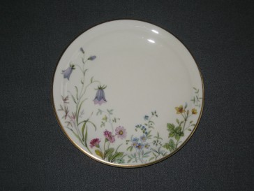 Krautheim Wiesengrund & Bergeshöh'n gebaksbordje decor Glockenblume