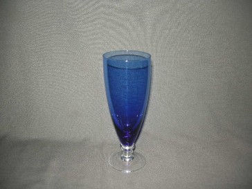 Kristalunie Maastricht carnavalsglas K7 blauw